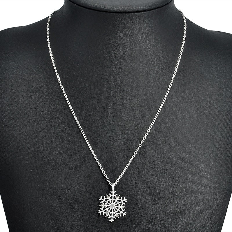 Silver Plated Flower Snowflake Necklace