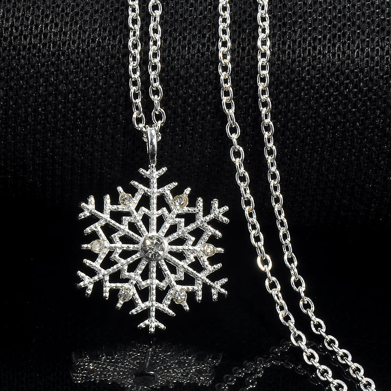 Silver Plated Flower Snowflake Necklace 