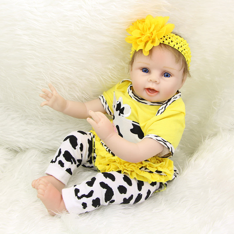 Adorable 22 Inch Real Lifelike Reborn Girl Dolls 