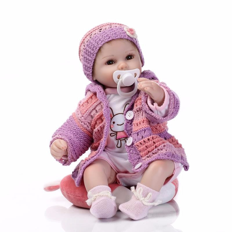 Lifelike Realistic Reborn Baby Doll 42CM 