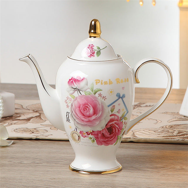 Royal Vintage China Tea Pot With Infuser 