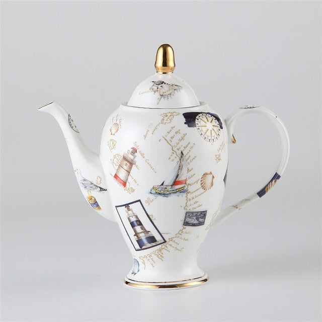 Royal Vintage China Tea Pot With Infuser 