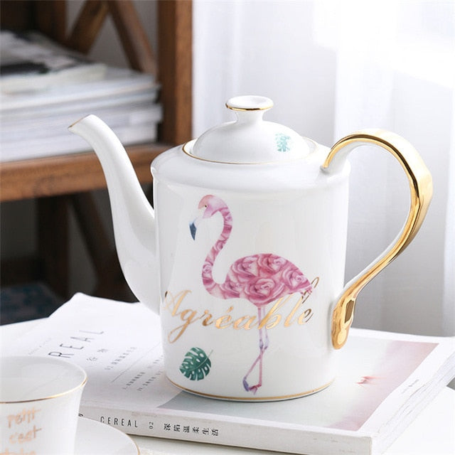 Royal Vintage China Tea Pot With Infuser 